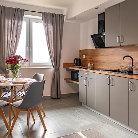 Apartament Velo *